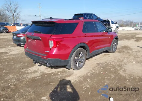 2021 Ford Explorer Xlt z USA, uszkodzony, nr VIN 1FMSK7DH5MGB92990